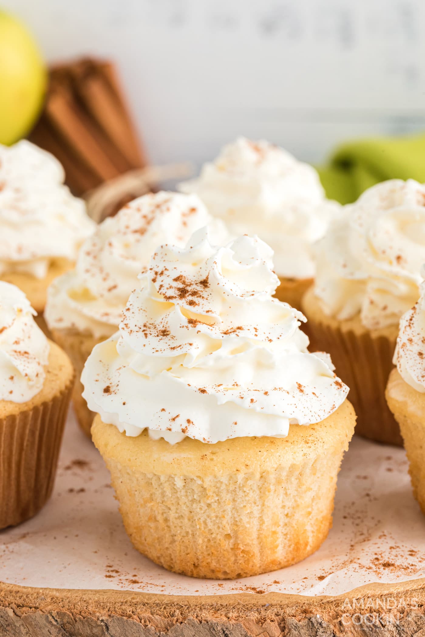 apple pie cupcake with frosting