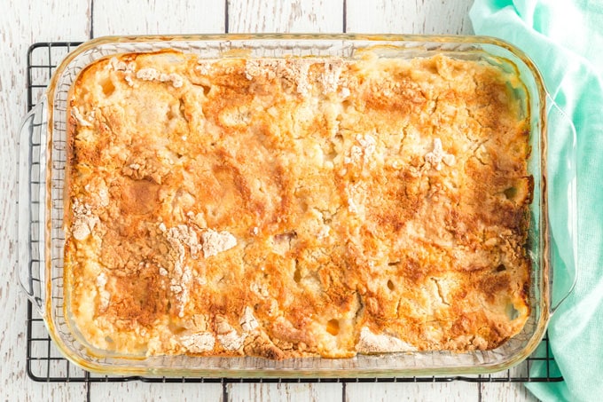 peach cobbler dump cake just out of oven