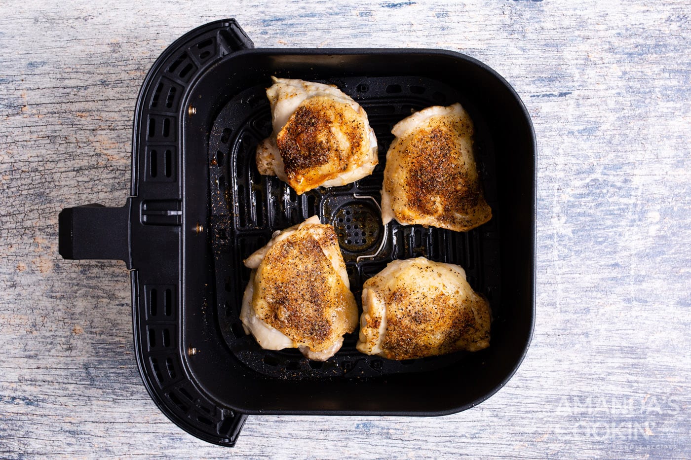 crispy air fryer chicken thighs