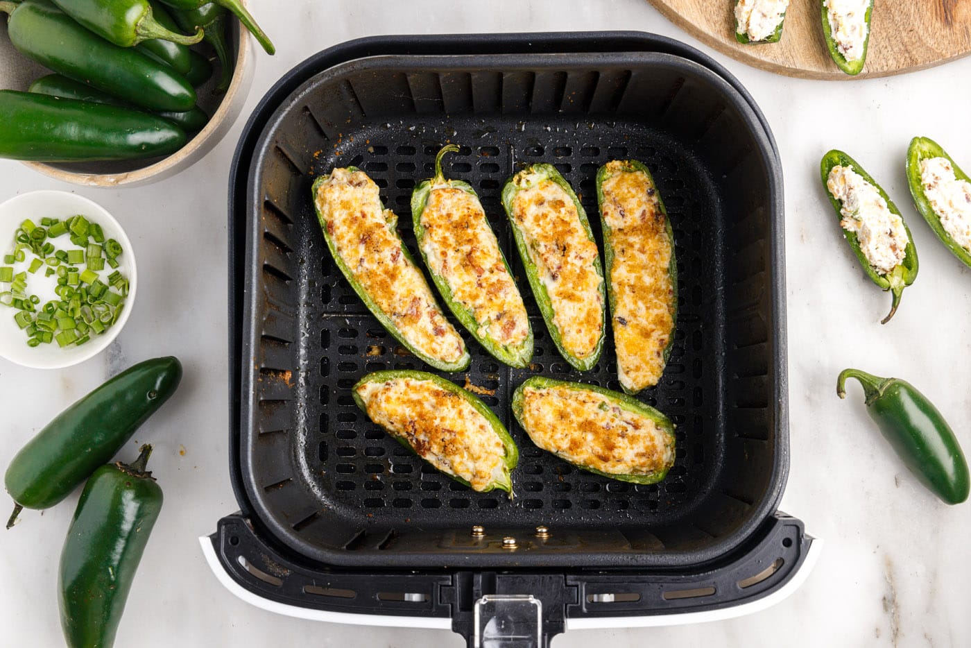 cooked jalapeno poppers in the air fryer