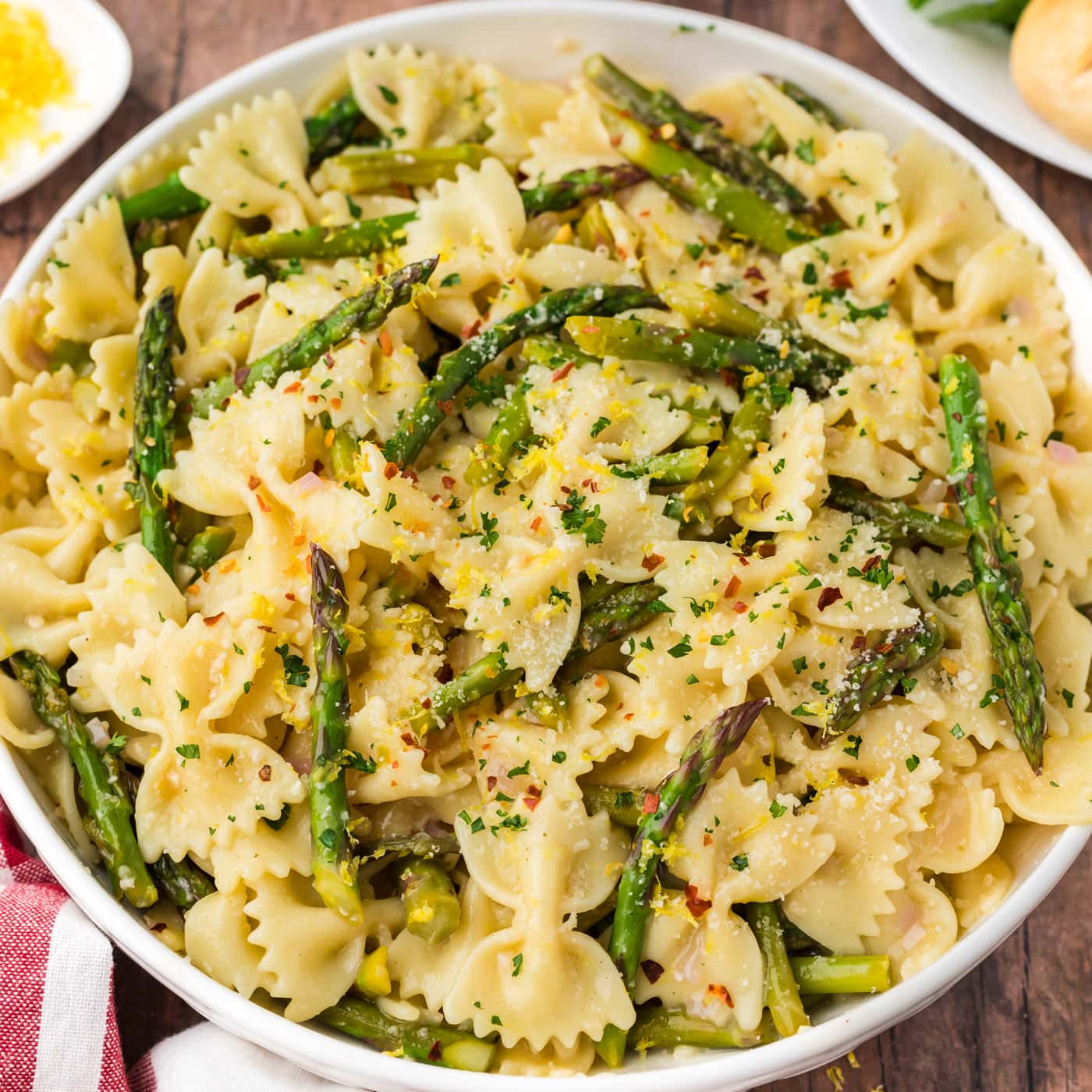 Close up photo of a bowl of Asparagus Pasta
