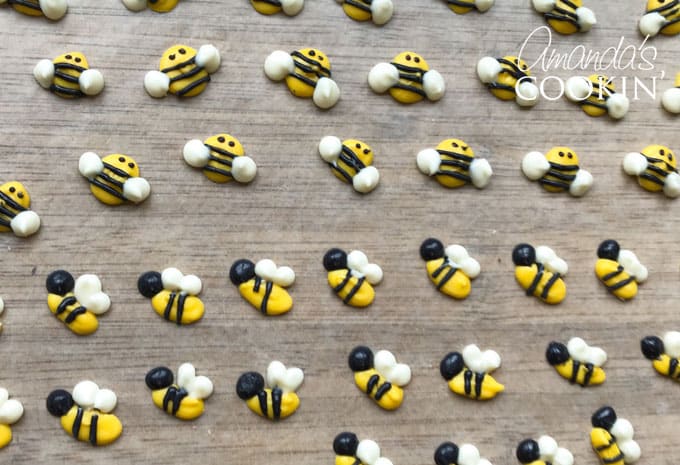 candy melt bee cupcake toppers