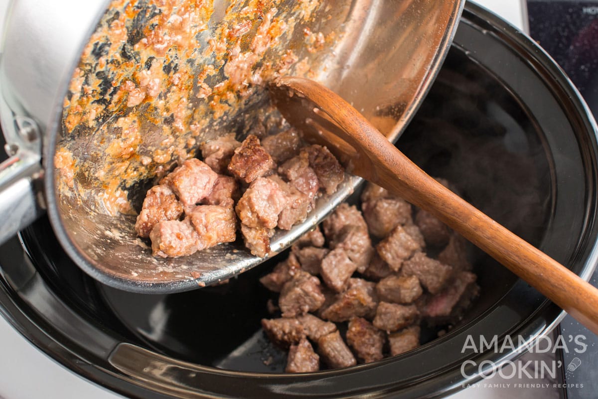 transferring beef from skillet to the crockpot