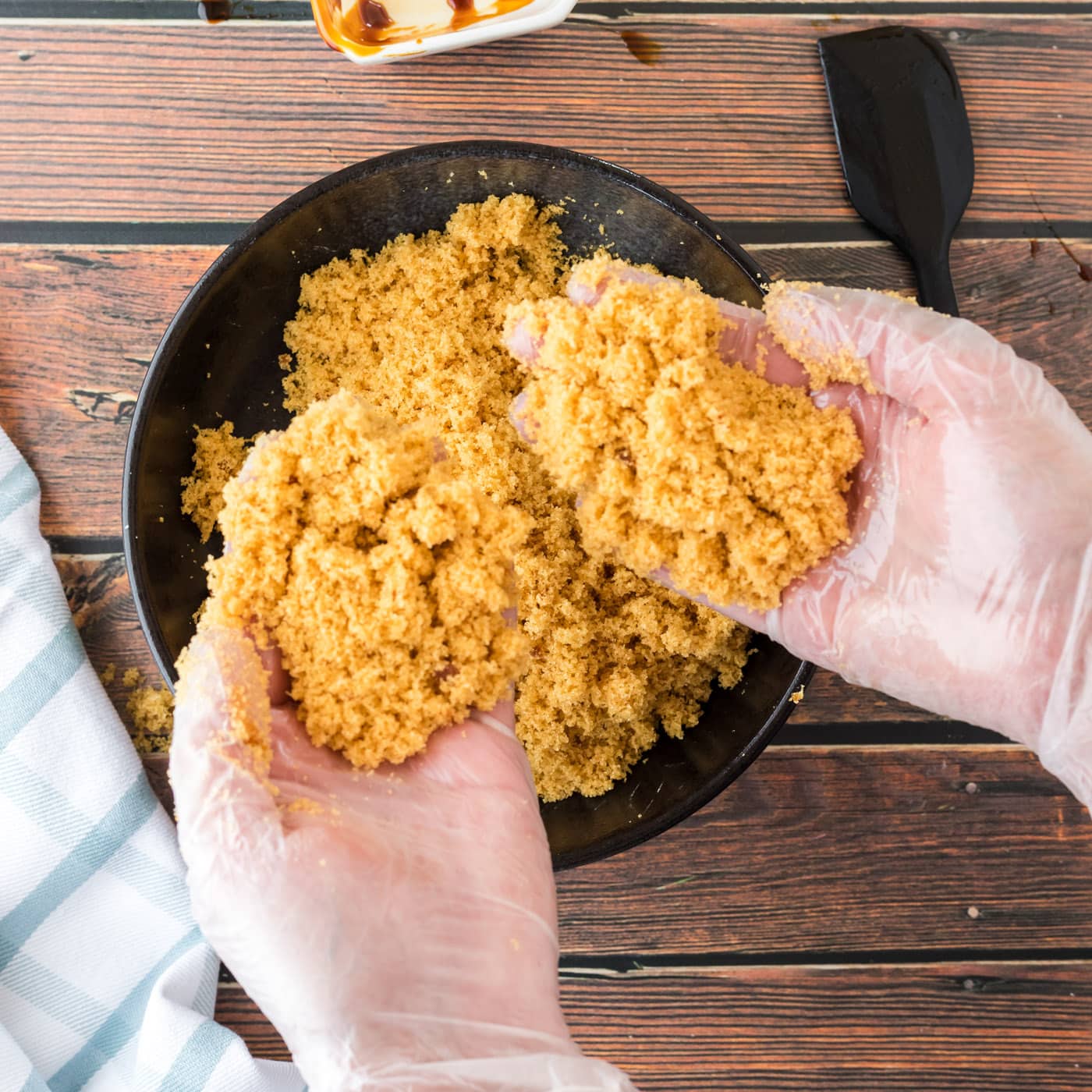 hands holding brown sugar