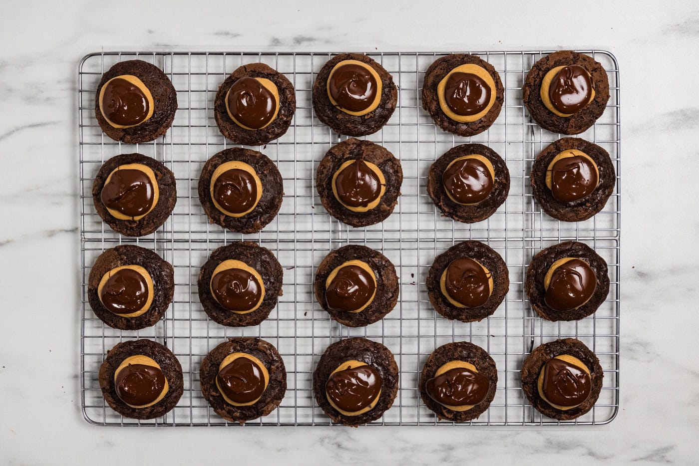 buckeye brownie cookies with chocolate topping