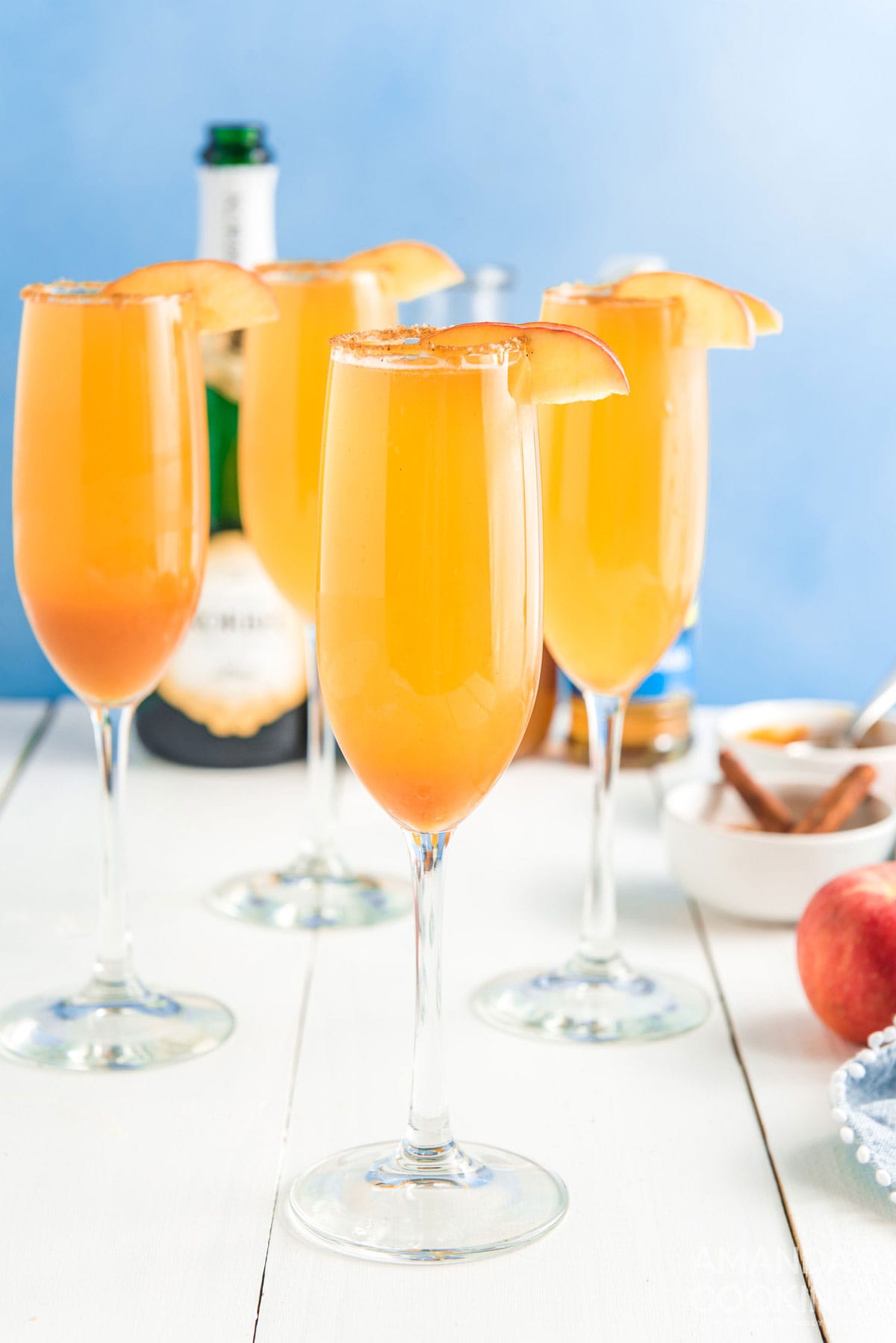 4 GLASSES OF CARAMEL APPLE MIMOSAS