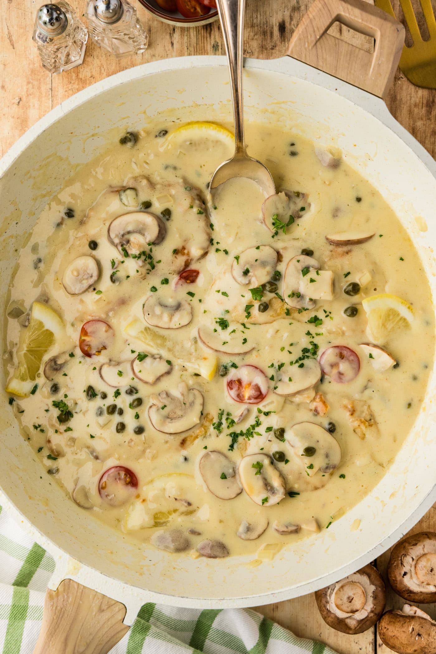 Chicken Scallopini in skillet