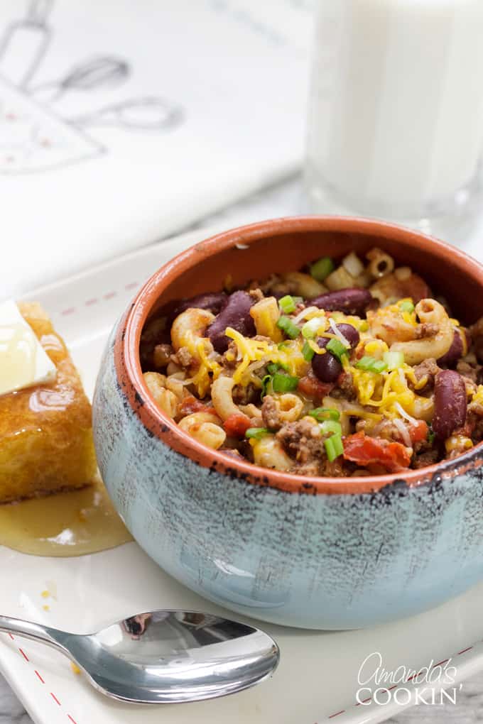 bowl of chili mac