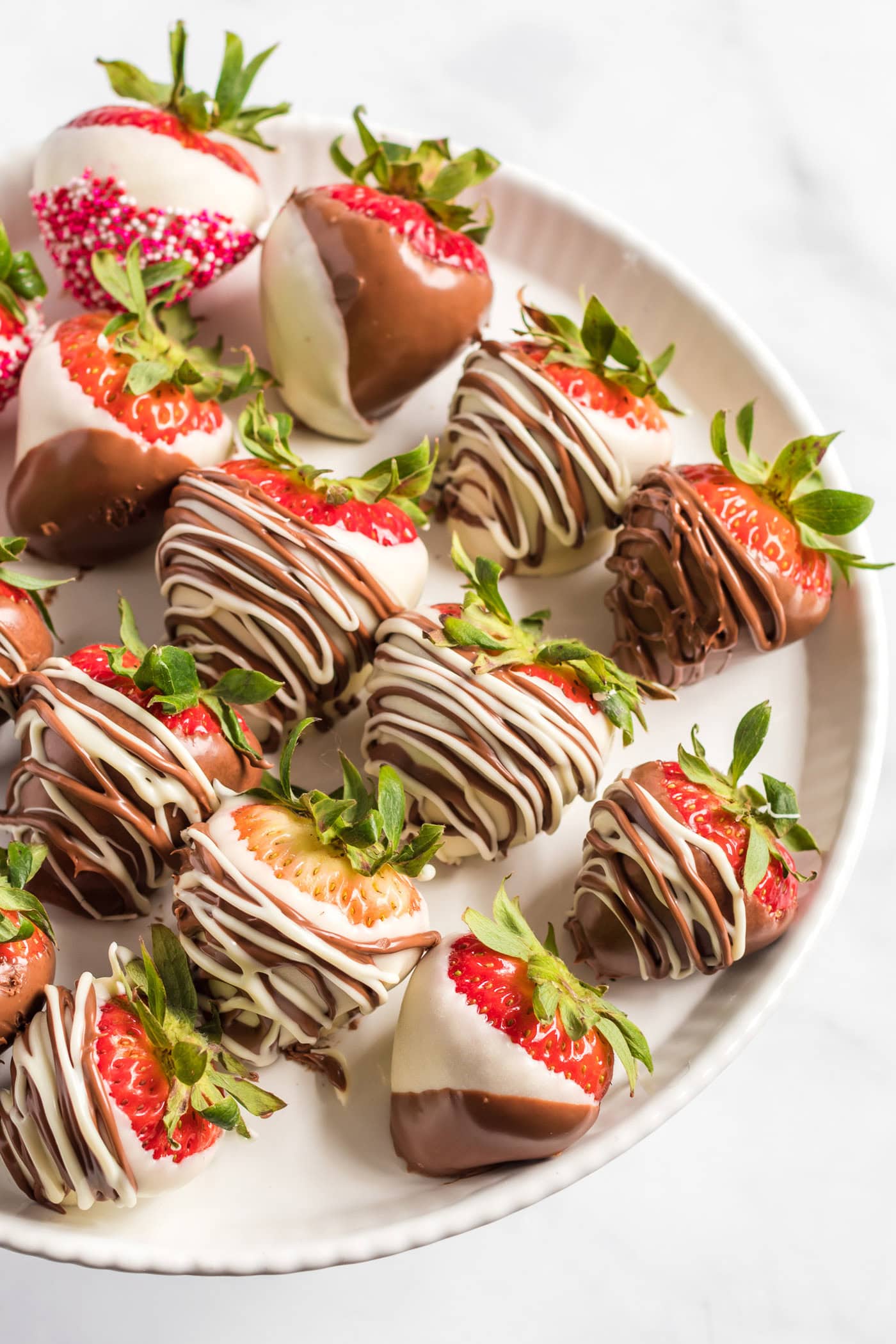 Close up photo of a plate of Chocolate Covered Strawberries