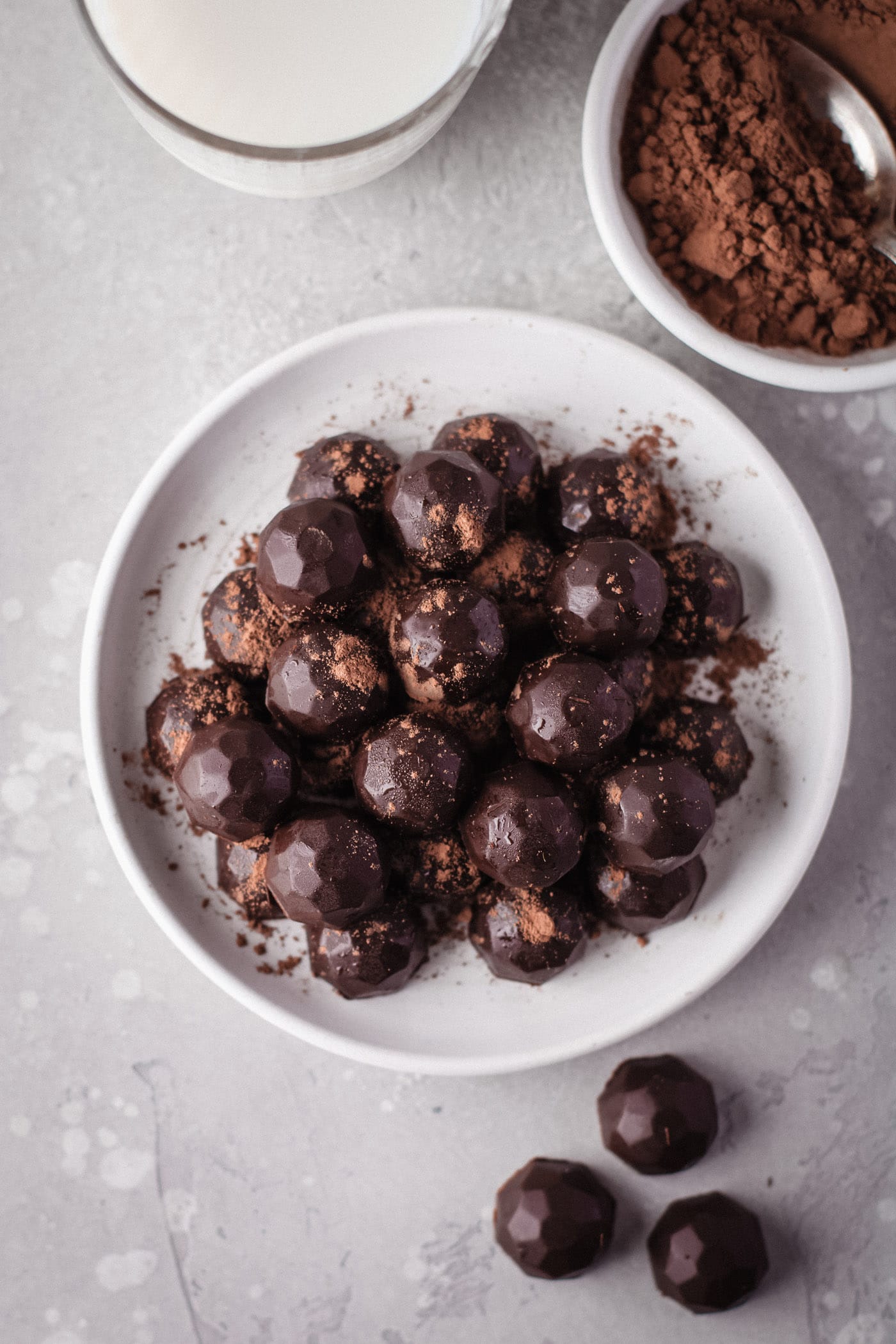 overhead shot of a plate of Chocolate Truffles