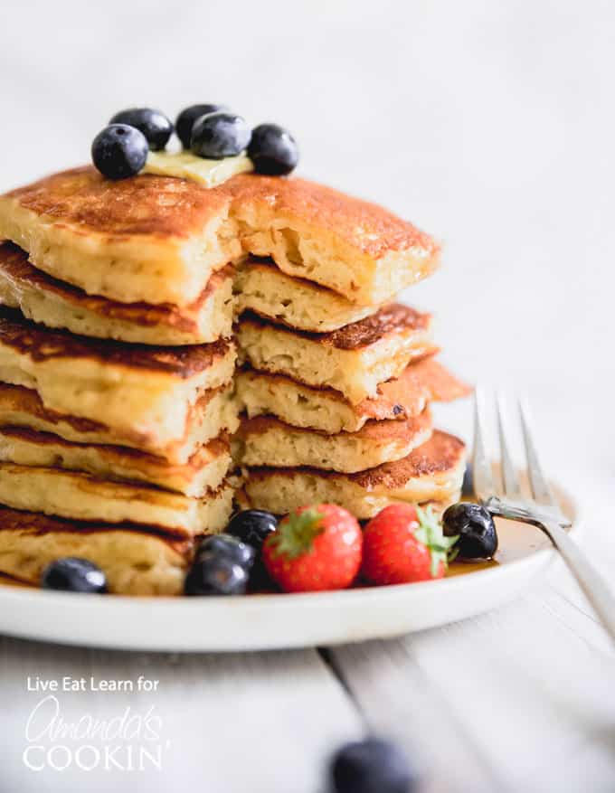 Fluffy Homemade Buttermilk Pancakes