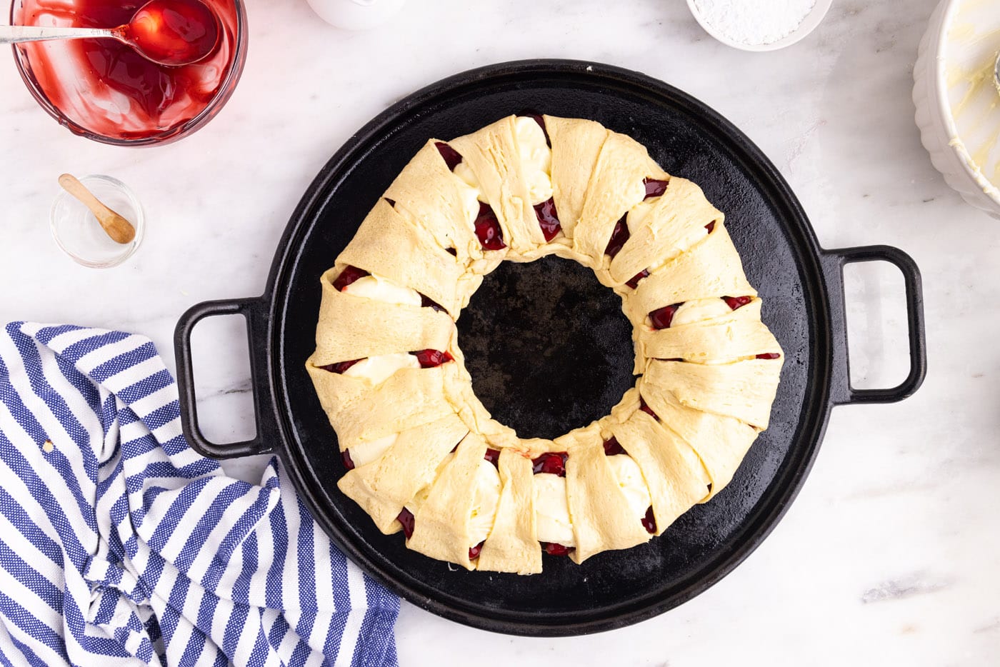 cherry pie filling crescent roll danish