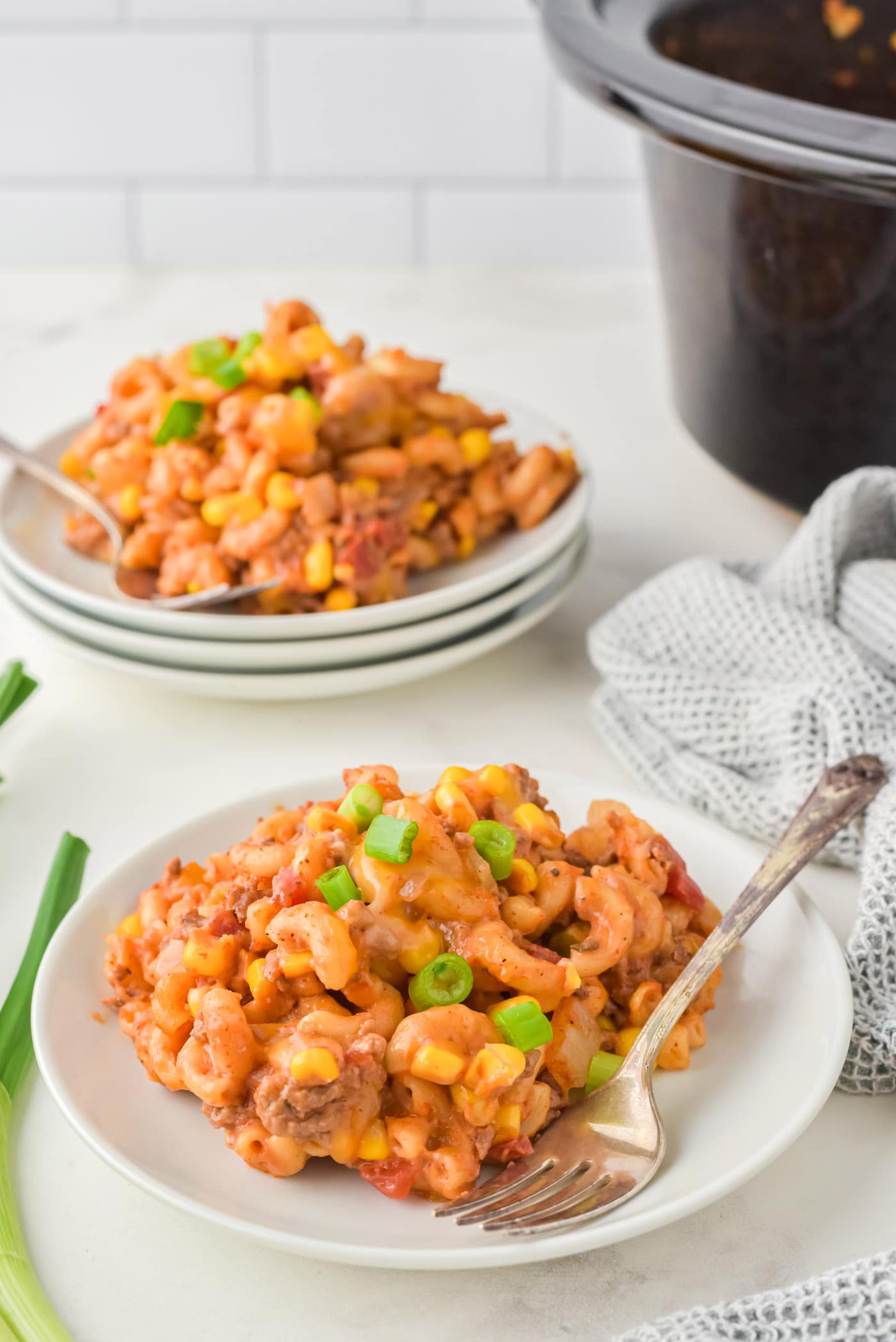 2 plates of Crockpot Ground Beef Casserole