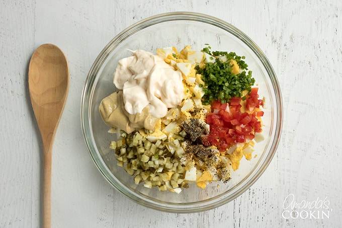 Combine all egg salad ingredients and mix to coat