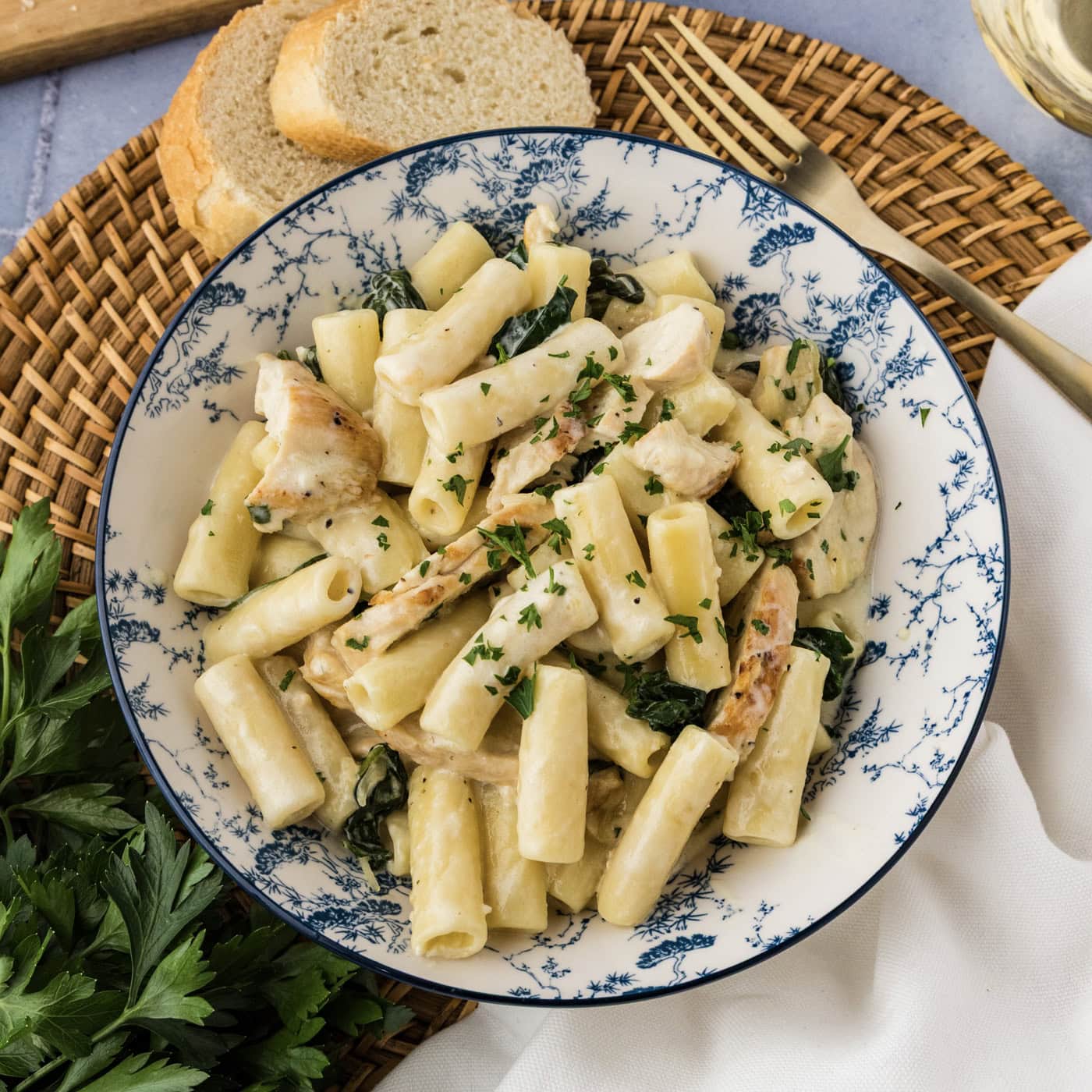 Plate of Garlic Chicken Pasta