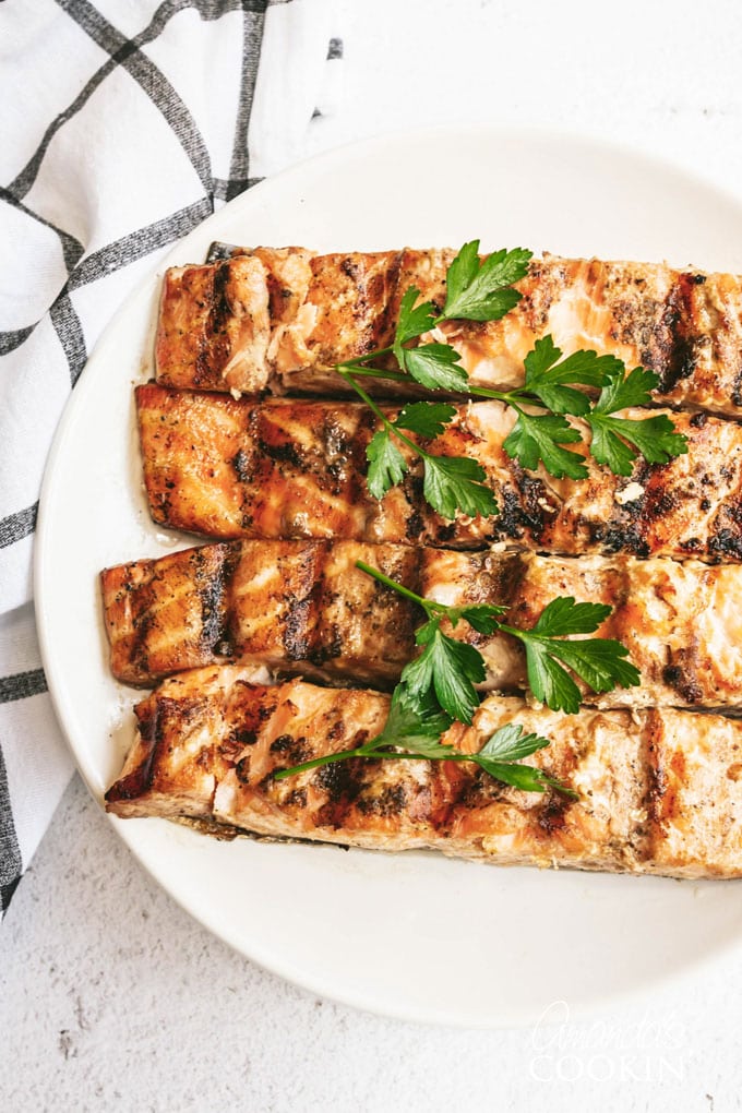 GRILLED SALMON STEAKS ON A PLATE