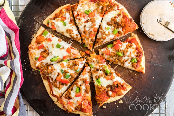sliced pizza