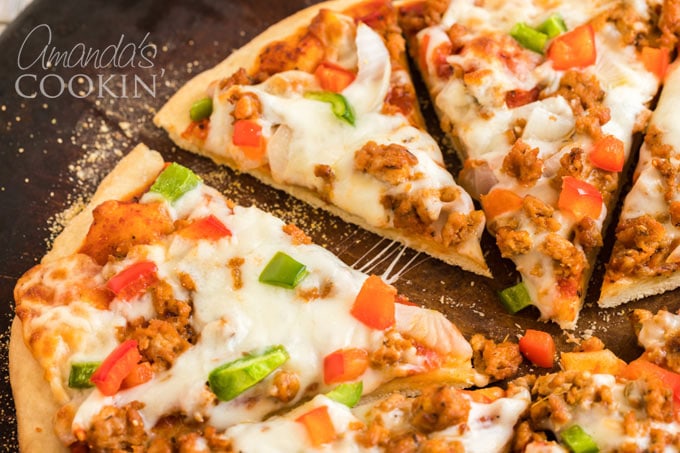 sliced pizza