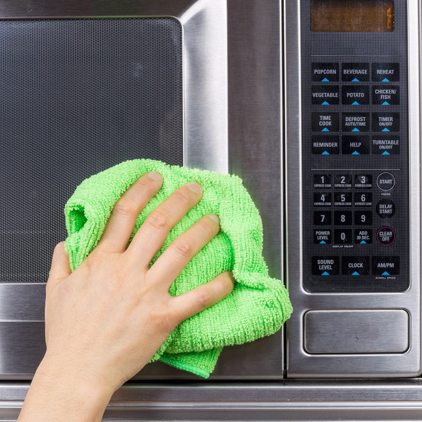 How to Clean Your Microwave