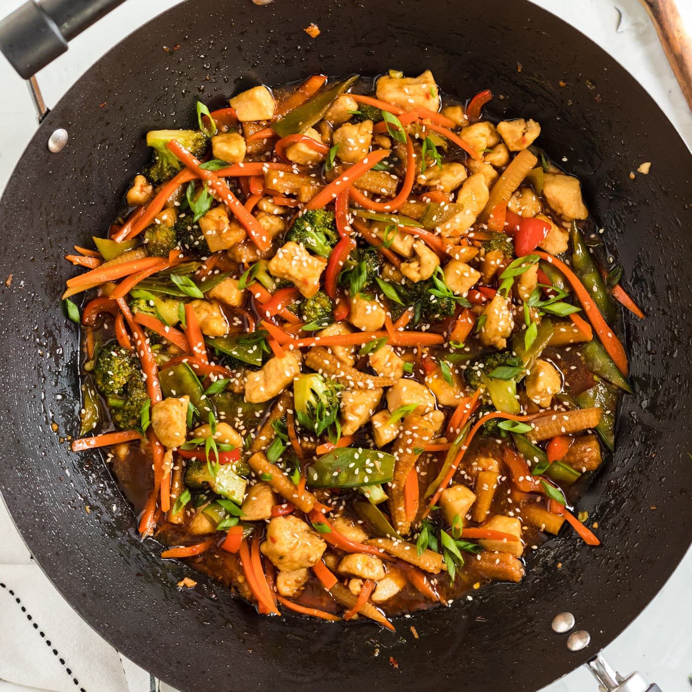 Overhead photo of Hunan Chicken in a wok