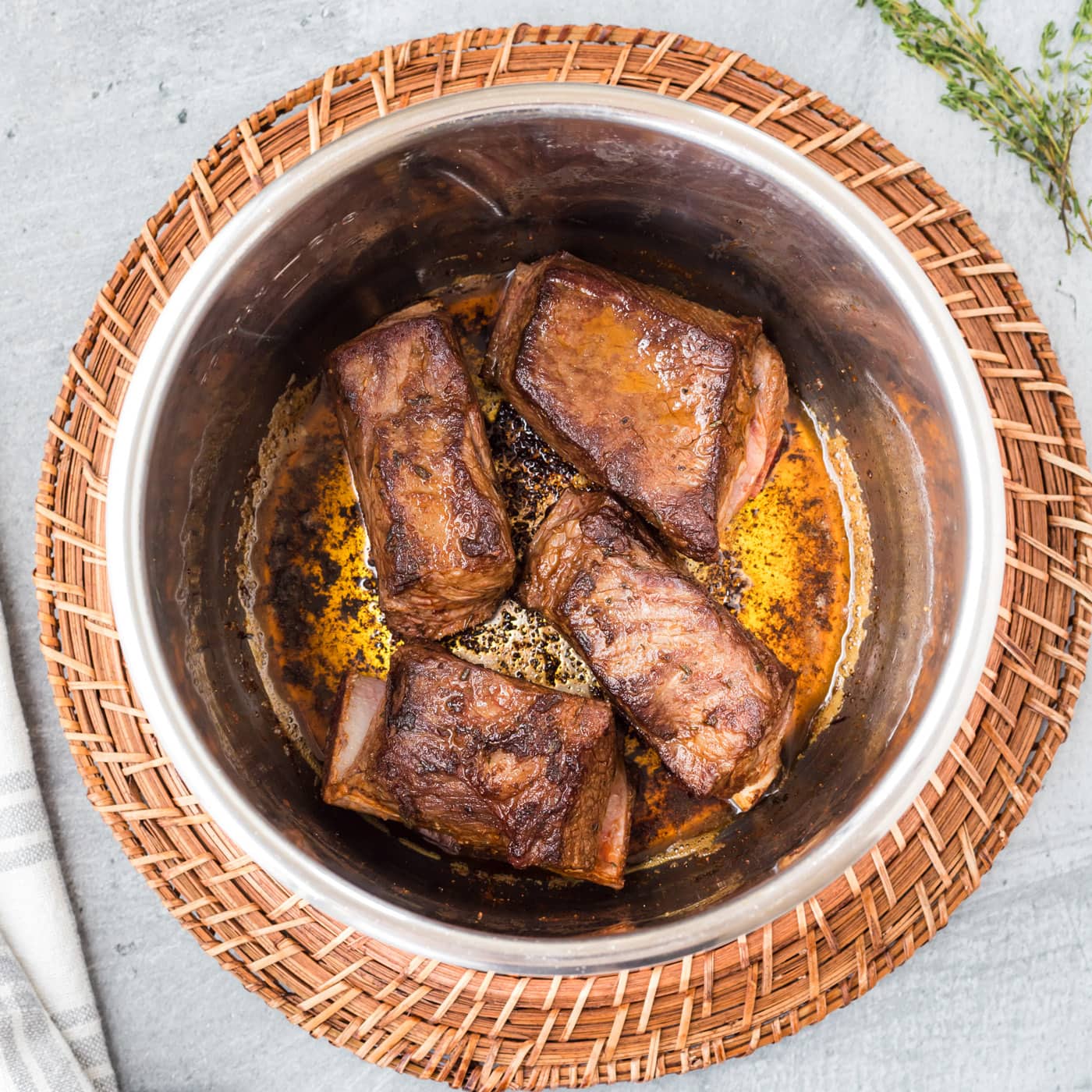 searing beef short ribs in the instant pot