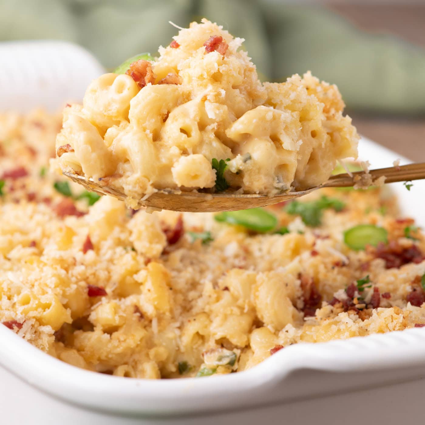 Close up photo of a spoonful of Jalapeno Popper Mac and Cheese