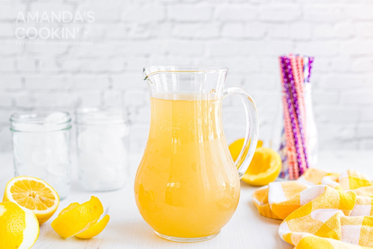 pitcher of lynchburg lemonade