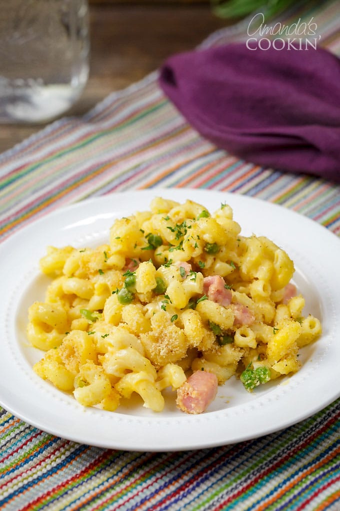 plate of mac and cheese casserole
