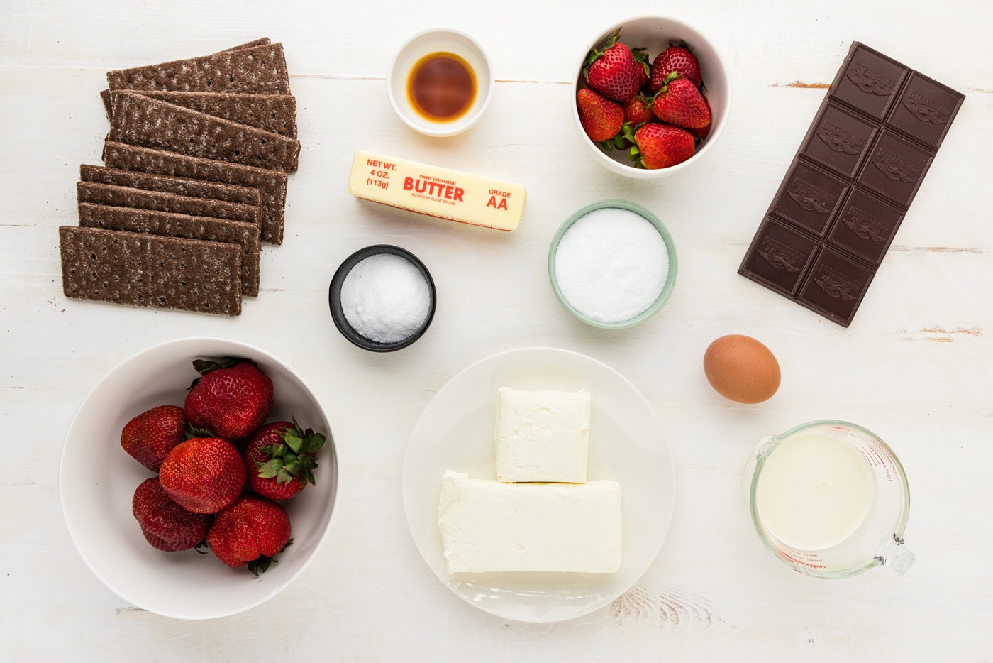 Ingredients for Mini Strawberry Cheesecakes