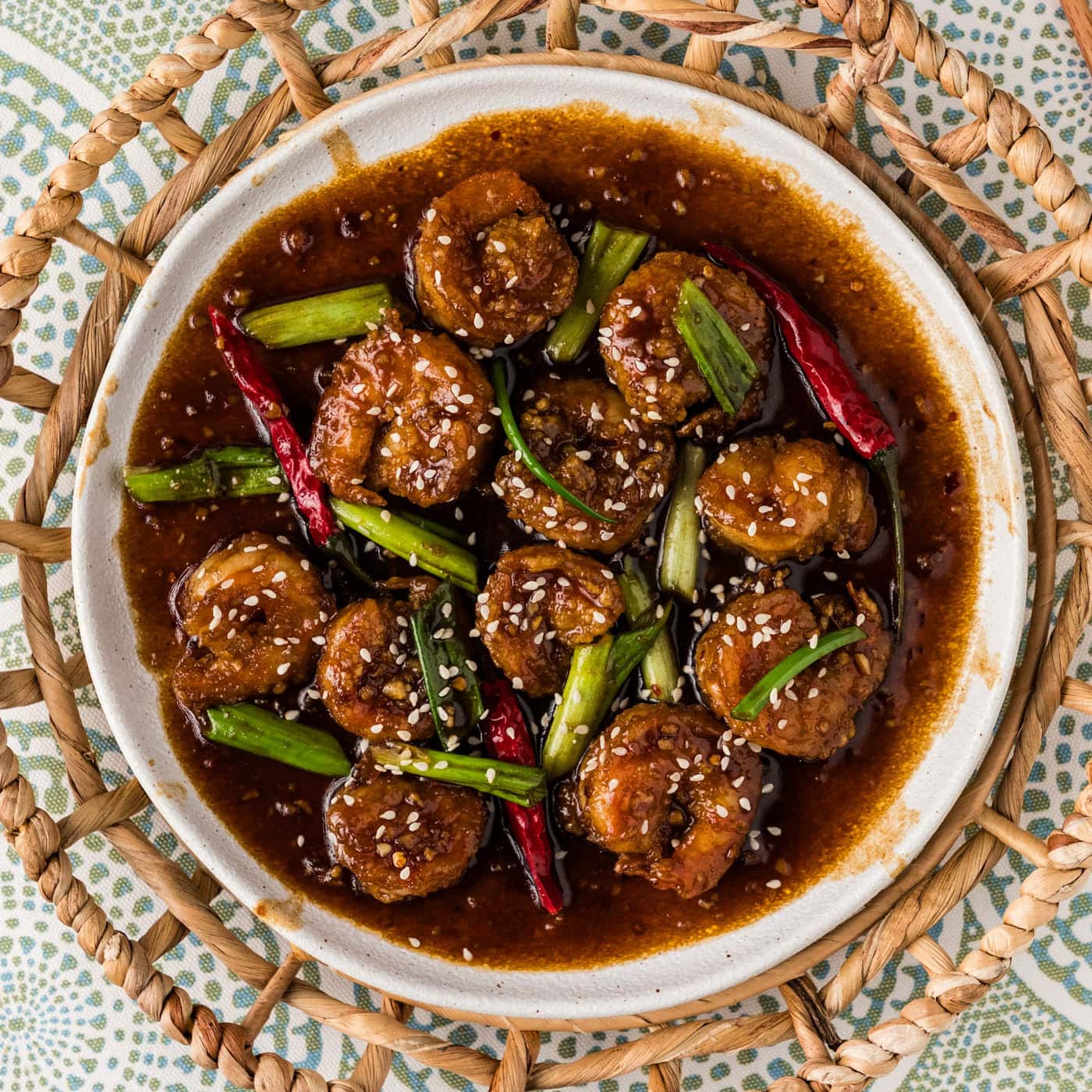 Close up photo of a plate of Mongolian Shrimp