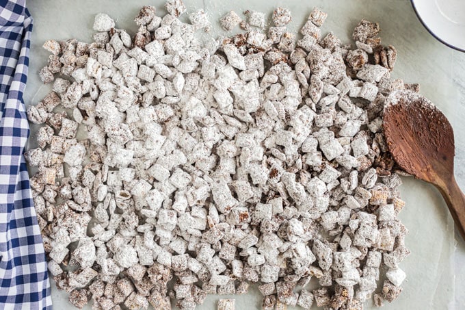 tray of muddy buddies