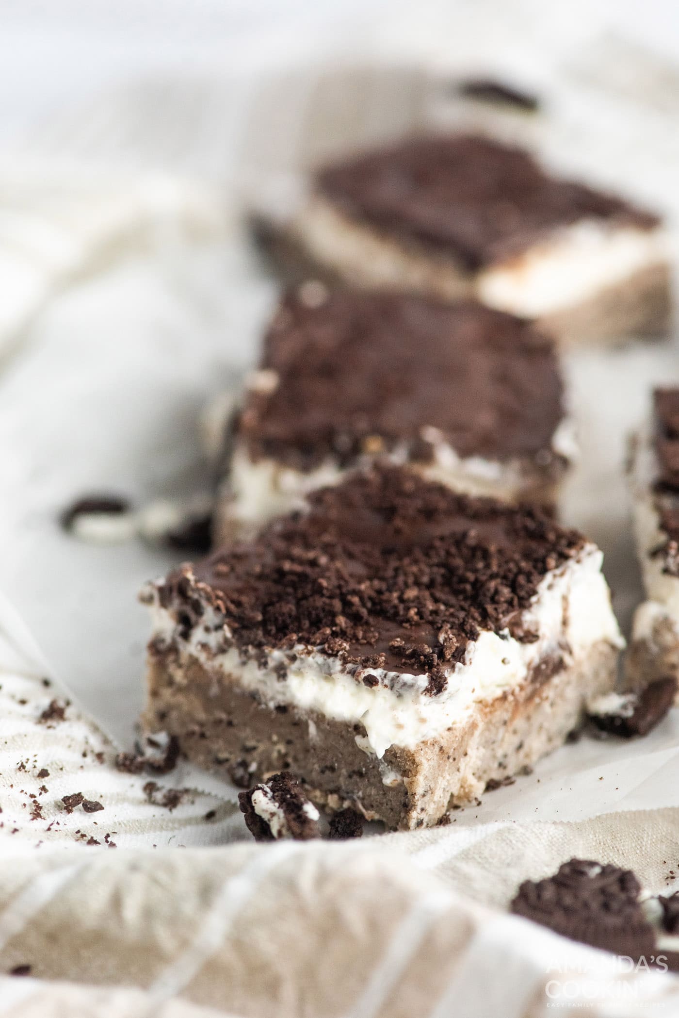 oreo cheesecake bars