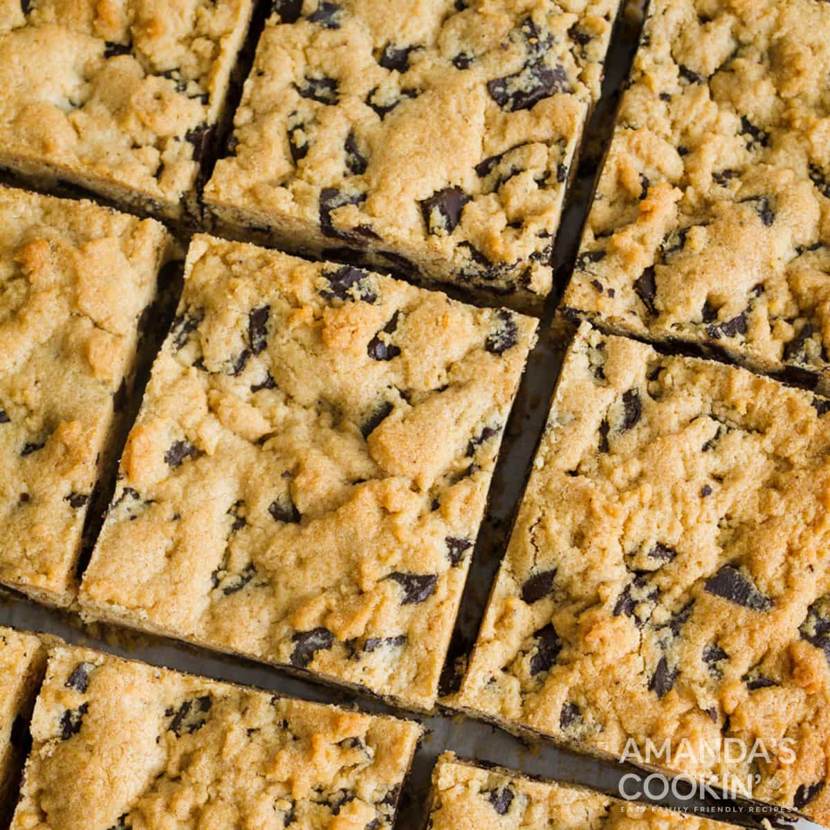 chocolate chip cookie bars