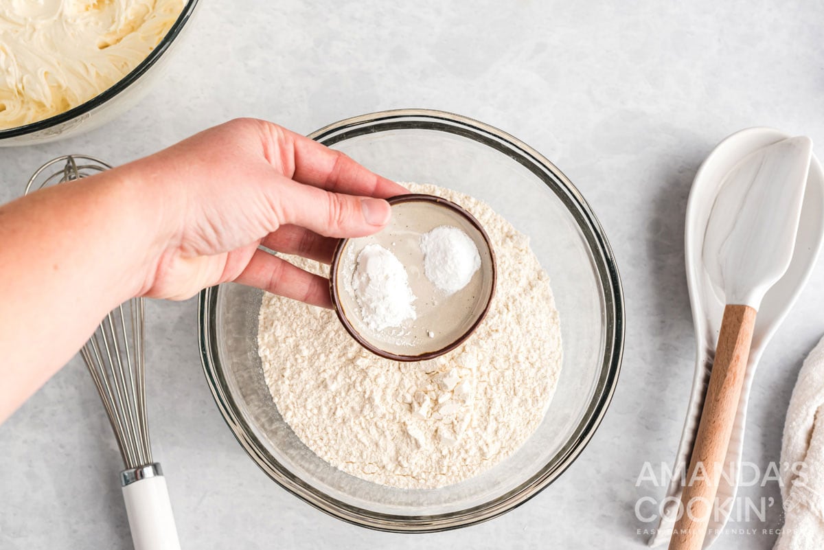 mixing dry ingredients