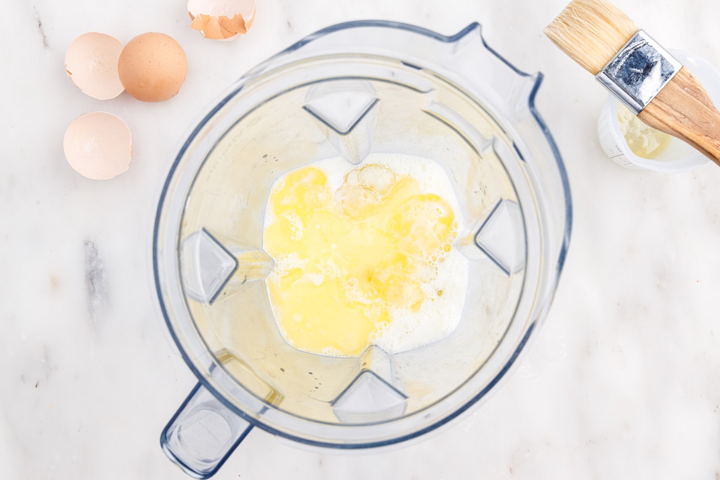 popover ingredients in a blender