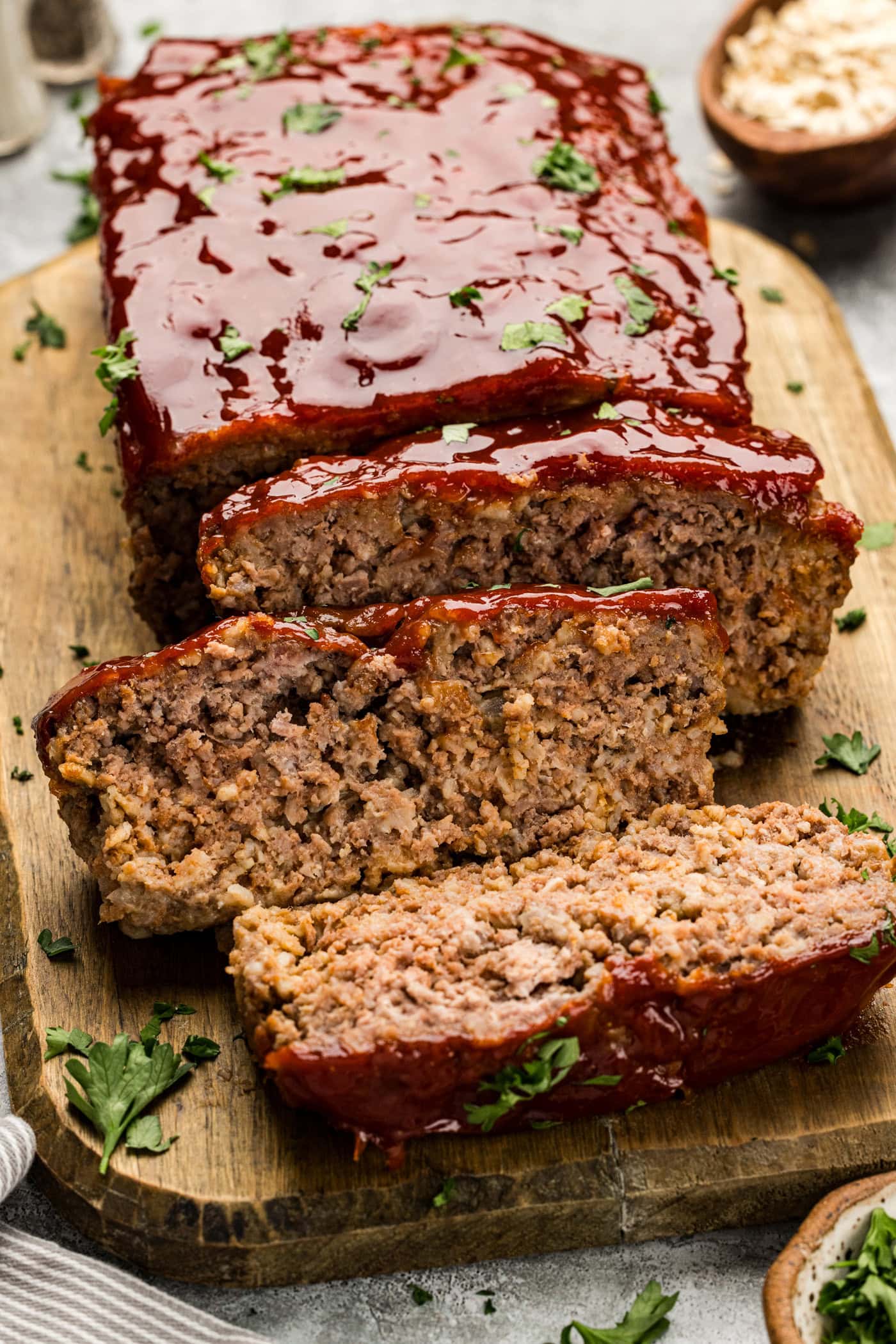 Close up photo of sliced Quaker Oats Meatloaf