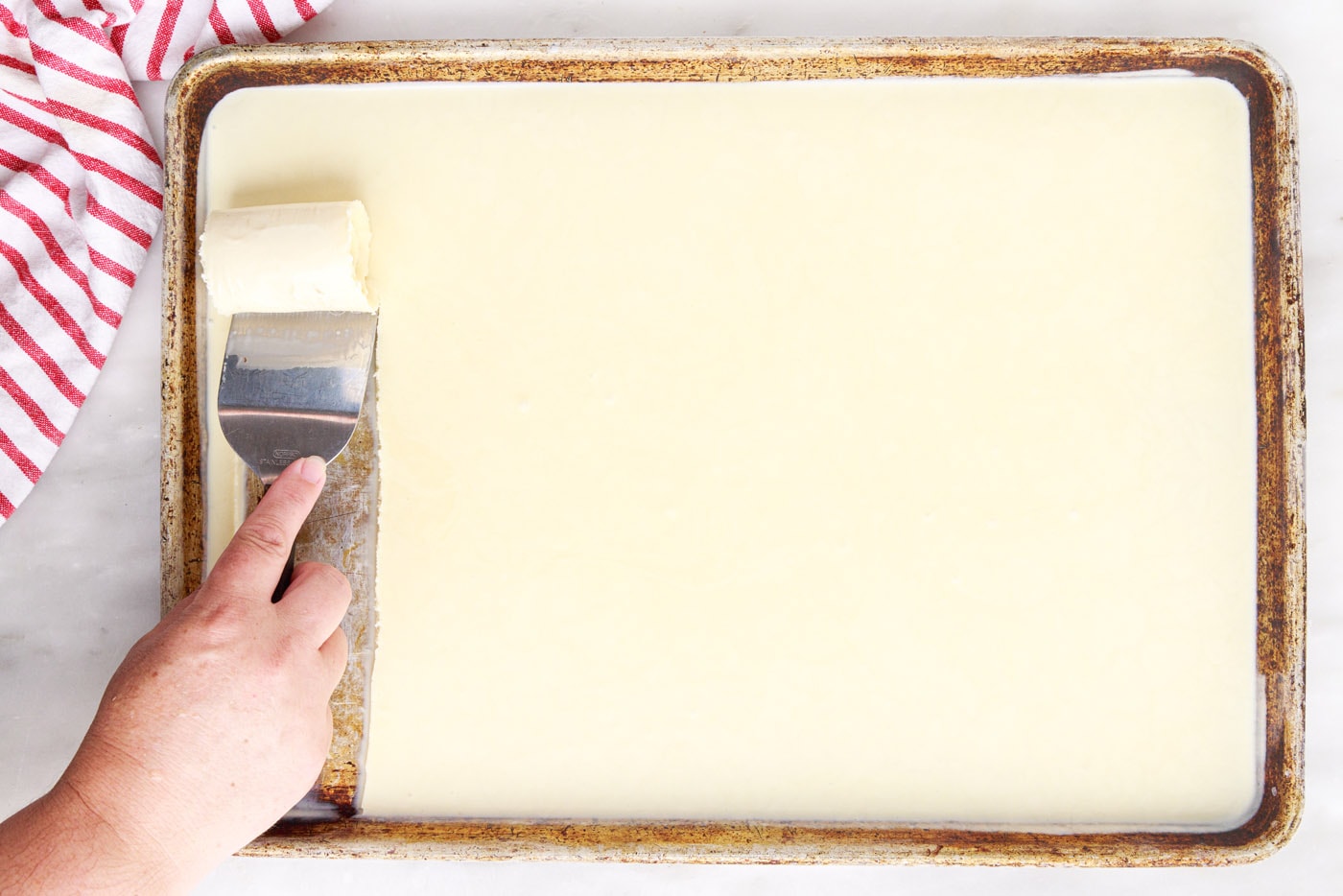 spatula rolling ice cream