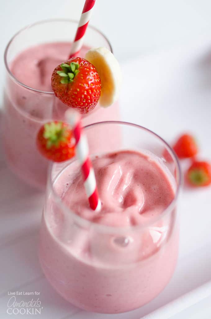 strawberry banana smoothie with straws