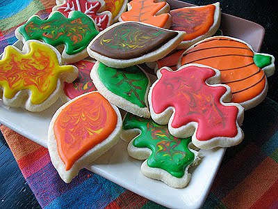 A close up photo of a plate of thanksgiving cookies.