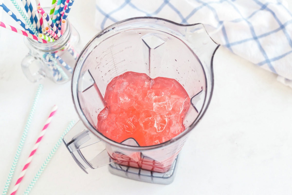 ice in blender