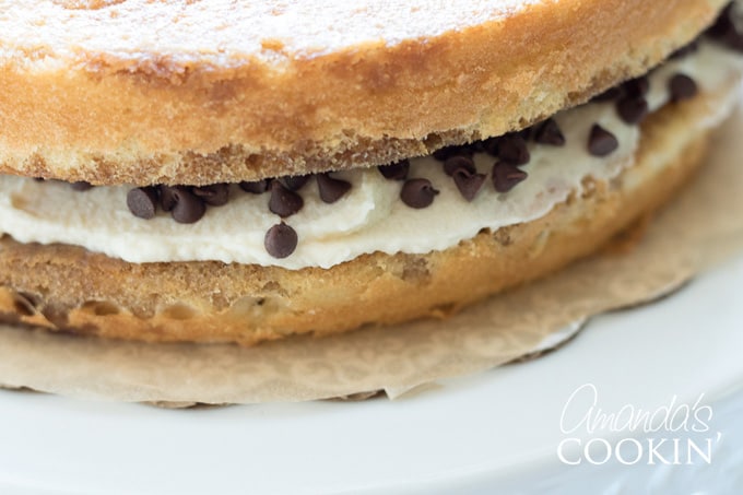 layered tiramisu cake without frosting