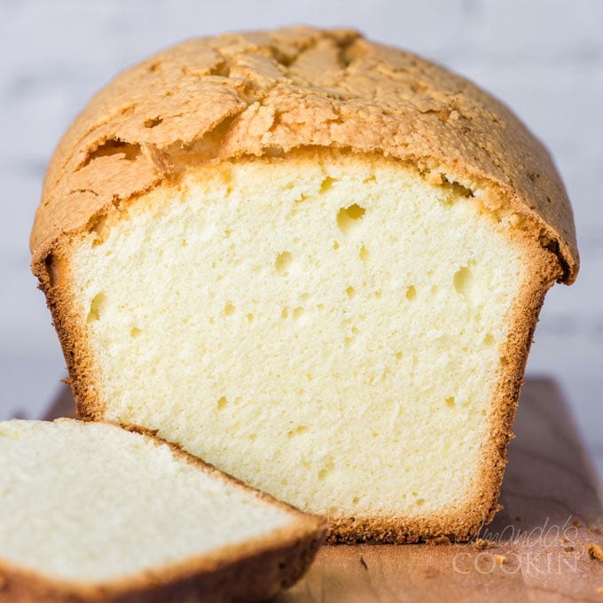 sliced pound cake