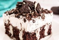Effortless Oreo Poke Cake Bliss