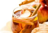 Spiced Apple Crumble Cocktail