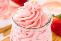 Simple Strawberry Buttercream