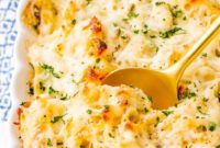 Creamy Chicken Tetrazzini Bake