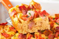 Hollandaise-Topped Eggs Benedict Casserole