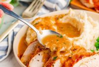 Effortless Onion Gravy: Two Delicious Variations