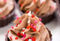 Decadent Four Ingredient Chocolate Mousse Cups
