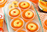 Peachy Keen Jell-O Shots